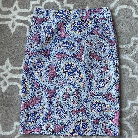J. Crew No. 2 Pencil Skirt Paisley. Size 6. Machine Washable!  98% Cotton - Picture 5 of 6